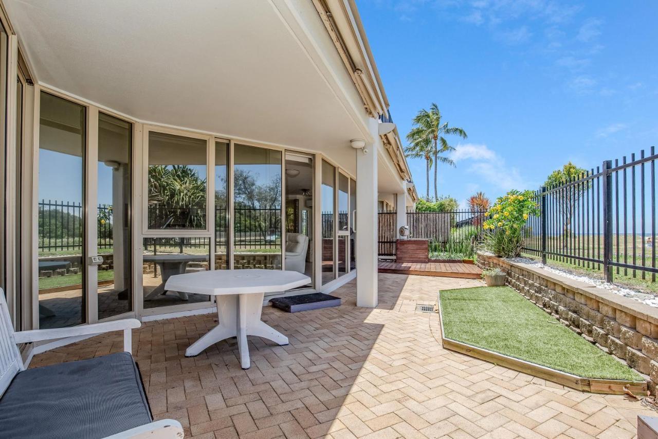 Sandcastles On Currumbin Beachfront, Gold Coast Exterior foto